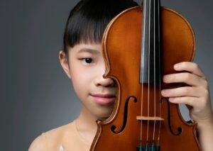 Playing a Musical Instrument Under Pressure - Good or Bad?