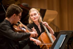 Micro-Practice: Why 10 Minutes Can Be More Powerful Than an Hour
